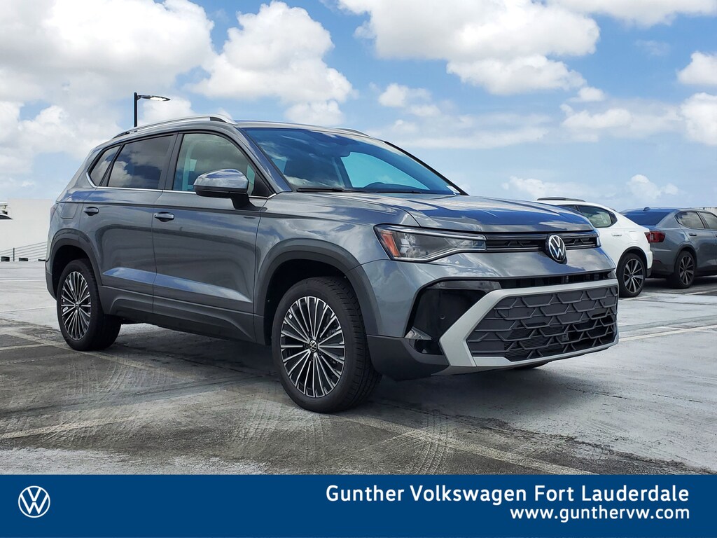 New 2026 Volkswagen Taos 1.5T SE SUV