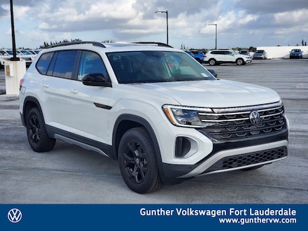 2024 Volkswagen Atlas 2.0T Peak Edition SEL SUV