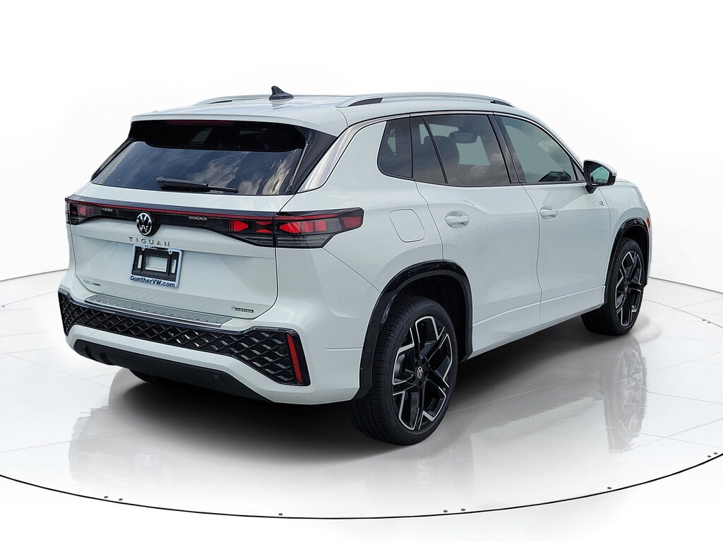 New 2026 Volkswagen Tiguan 2.0T SEL R-Line Turbo SUV
