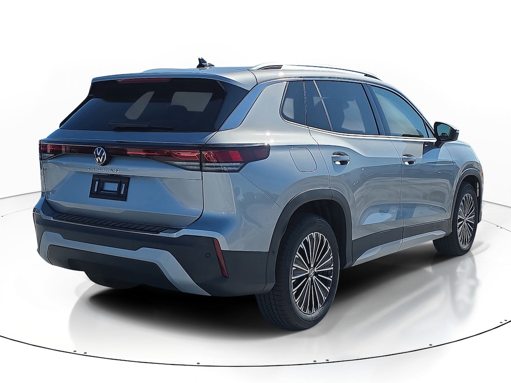 New 2026 Volkswagen Tiguan 2.0T S SUV