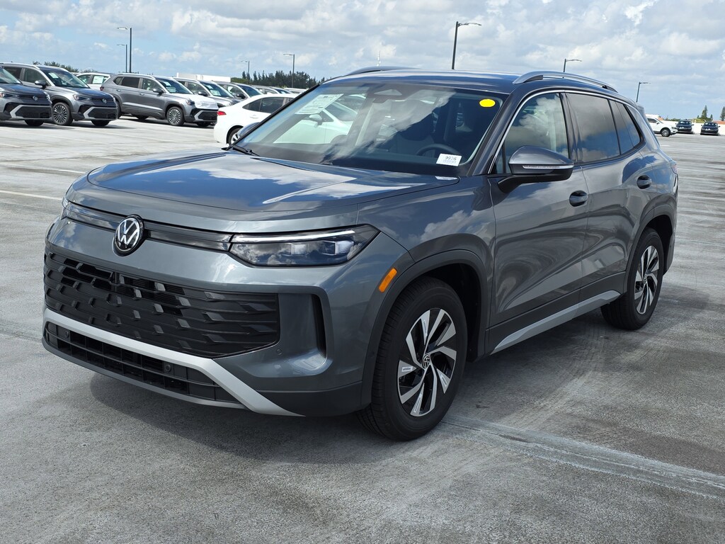 New 2026 Volkswagen Tiguan 2.0T S SUV