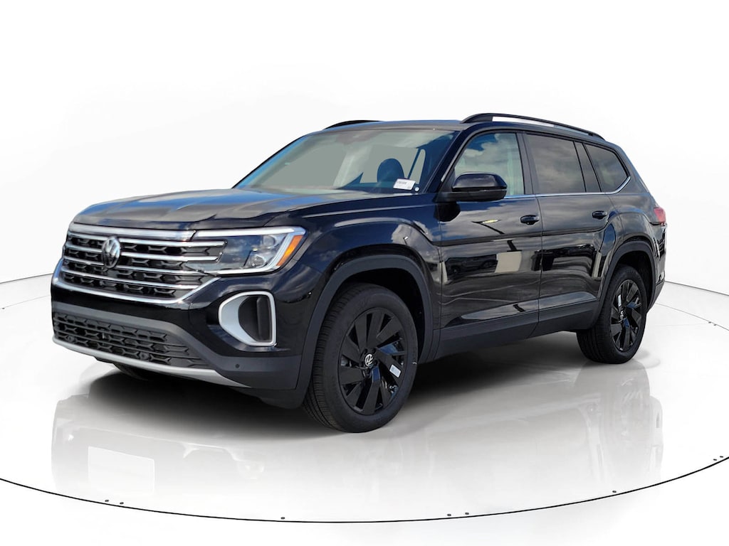 New 2026 Volkswagen Atlas SE w/Technology SUV