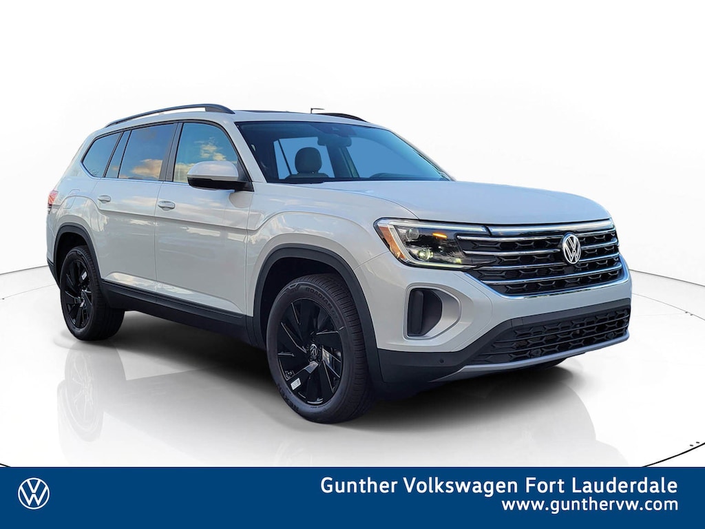 New 2026 Volkswagen Atlas SE w/Technology SUV
