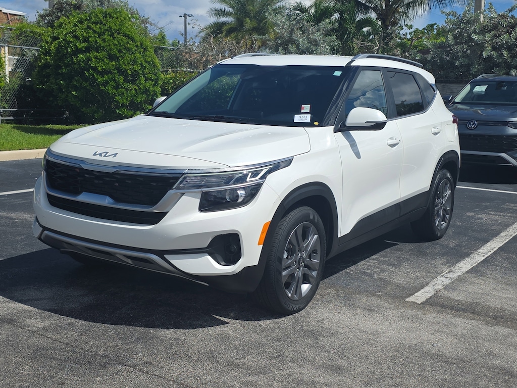 Used 2023 Kia Seltos S SUV