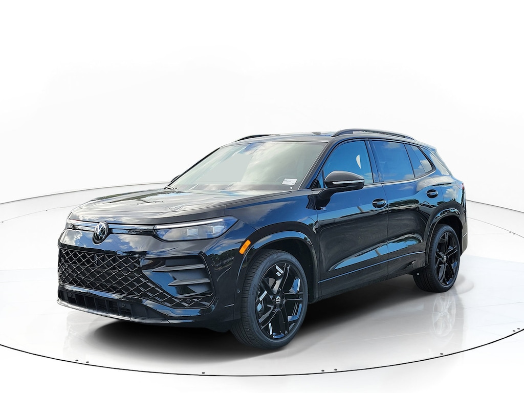 New 2026 Volkswagen Tiguan SE R-Line Black SUV