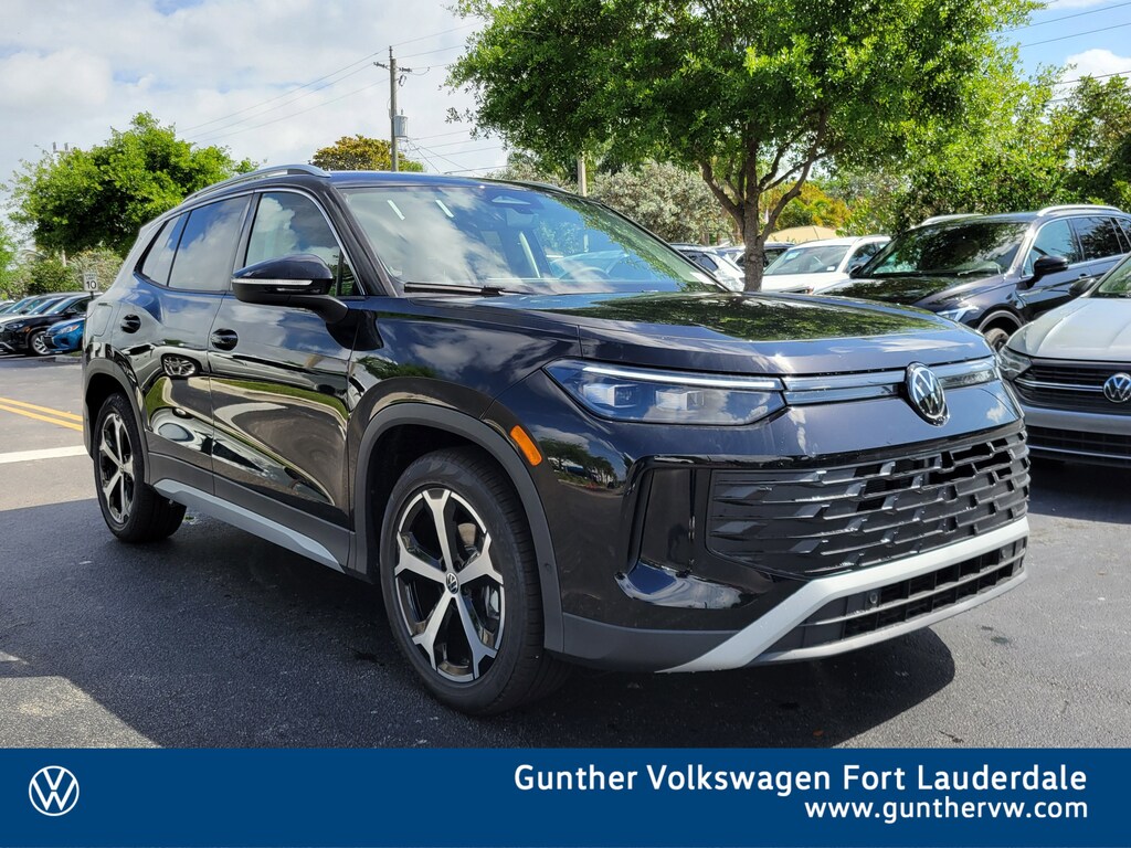 New 2026 Volkswagen Tiguan 2.0T SE SUV
