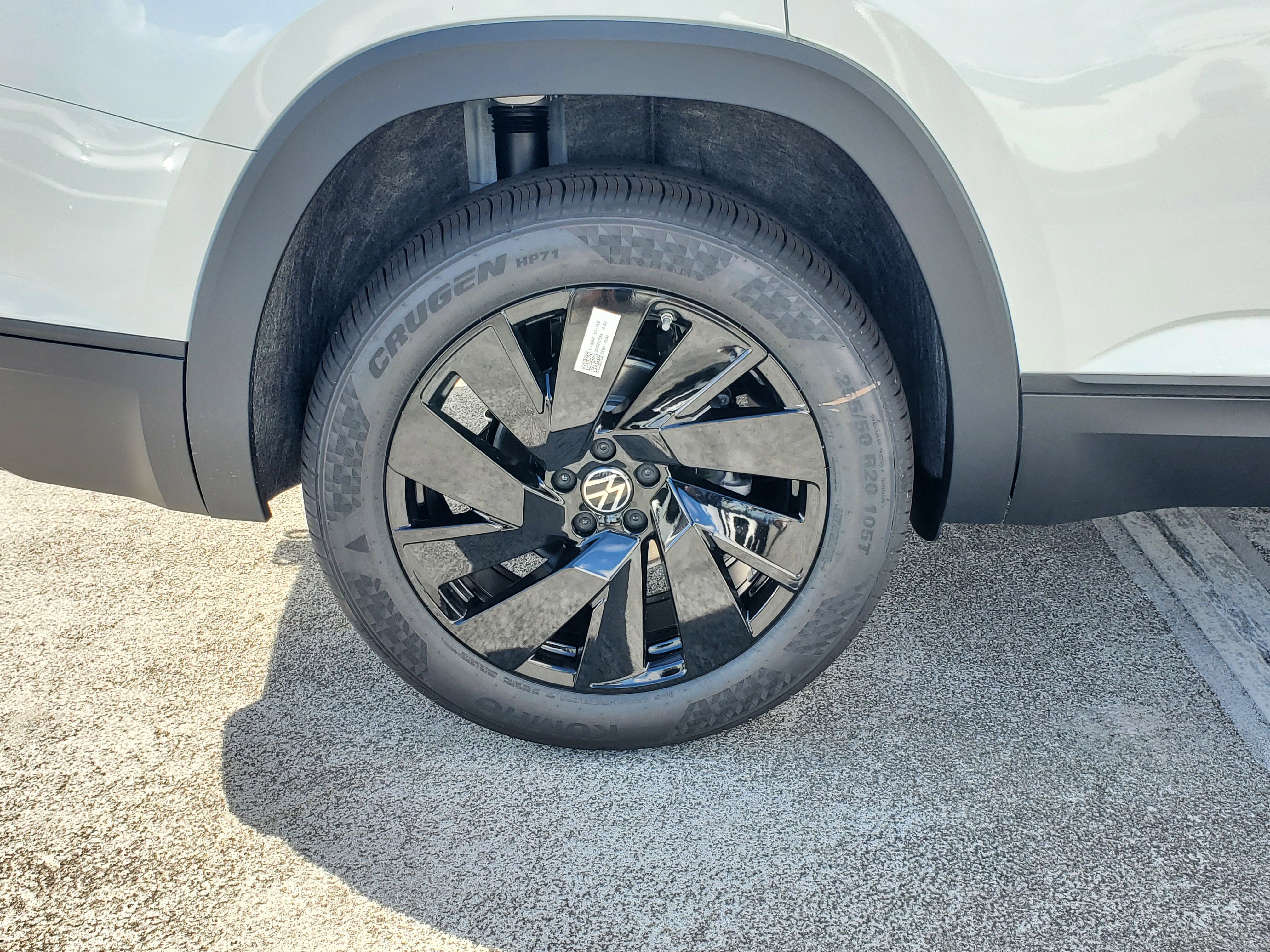 New 2026 Volkswagen Atlas SE w/Technology SUV