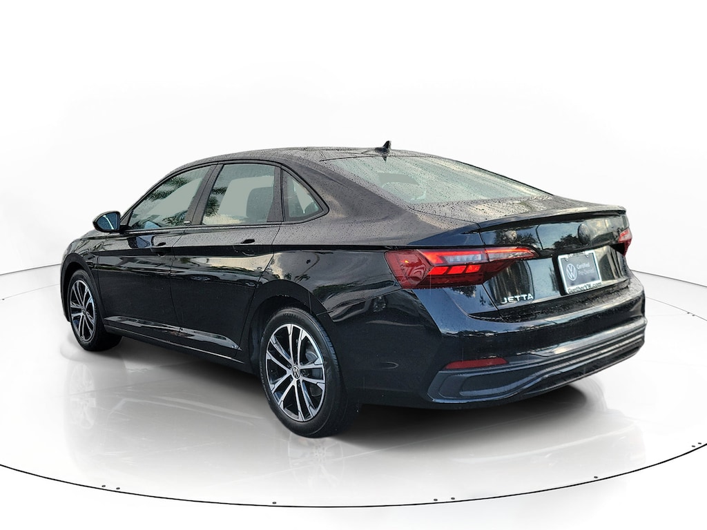 Used 2024 Volkswagen Jetta 1.5T Sport Sedan