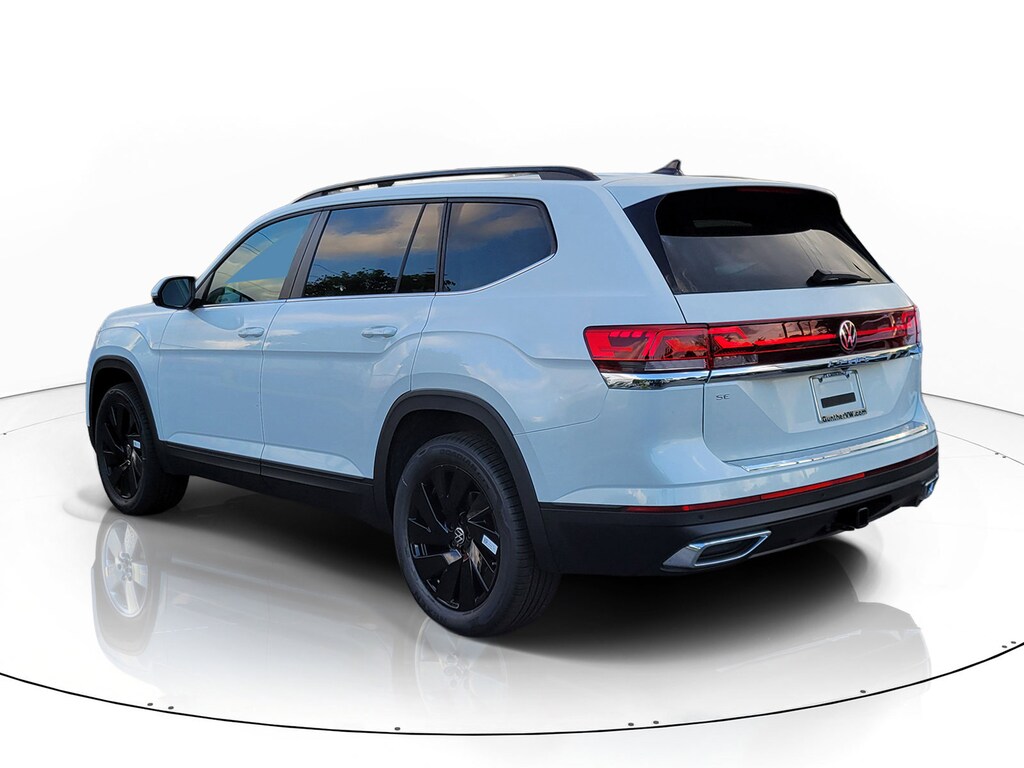 New 2026 Volkswagen Atlas SE w/Technology SUV