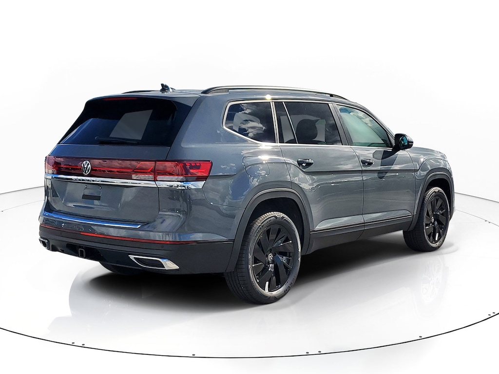 New 2026 Volkswagen Atlas SE w/Technology SUV