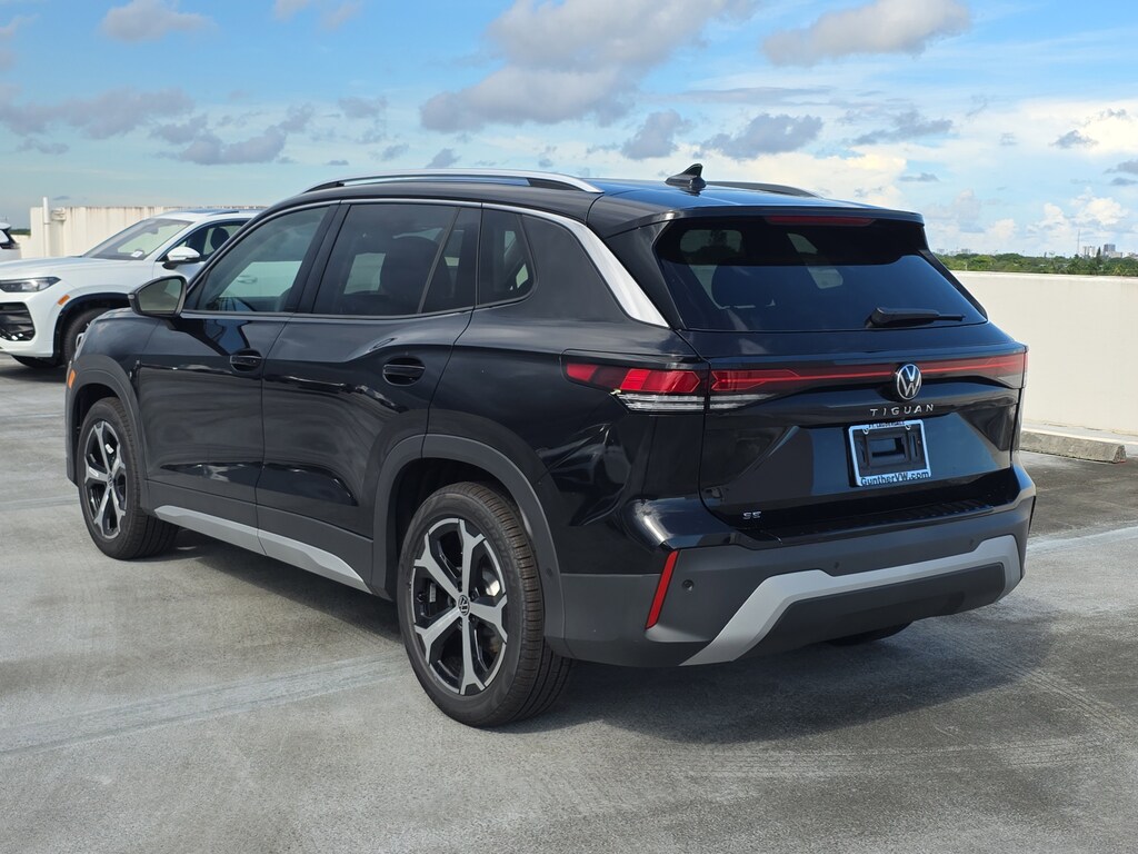 New 2025 Volkswagen Tiguan 2.0T SE SUV