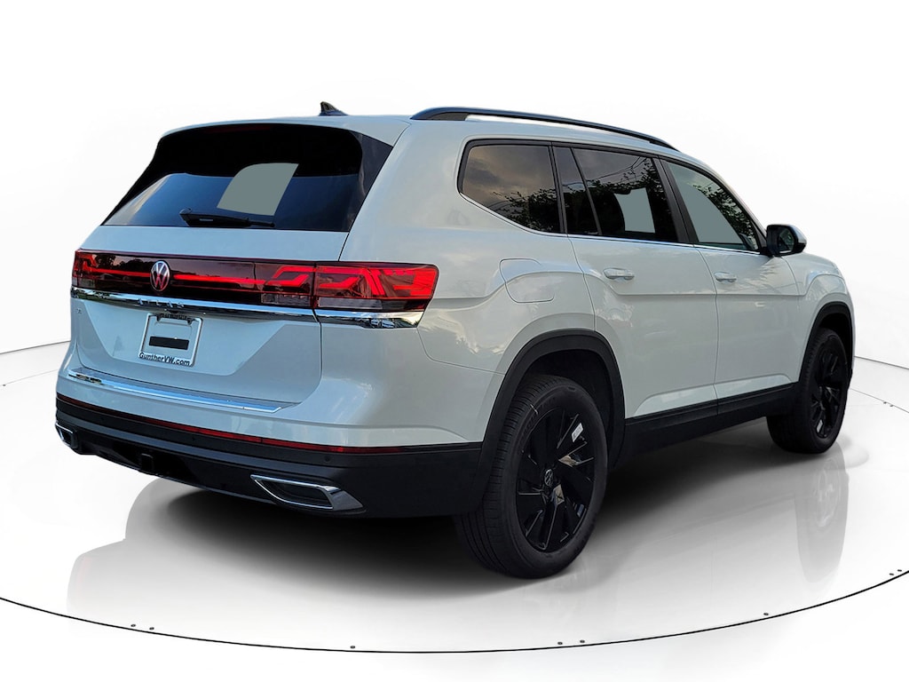 New 2026 Volkswagen Atlas SE w/Technology SUV
