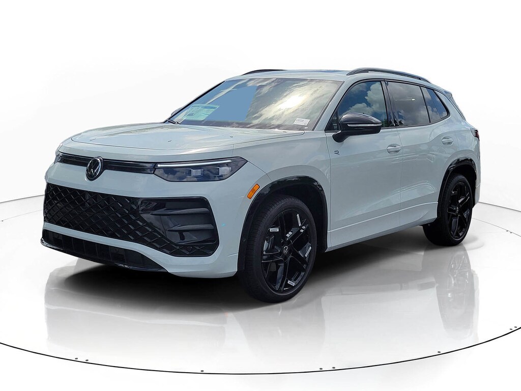 New 2026 Volkswagen Tiguan 2.0T SE R-Line Black SUV