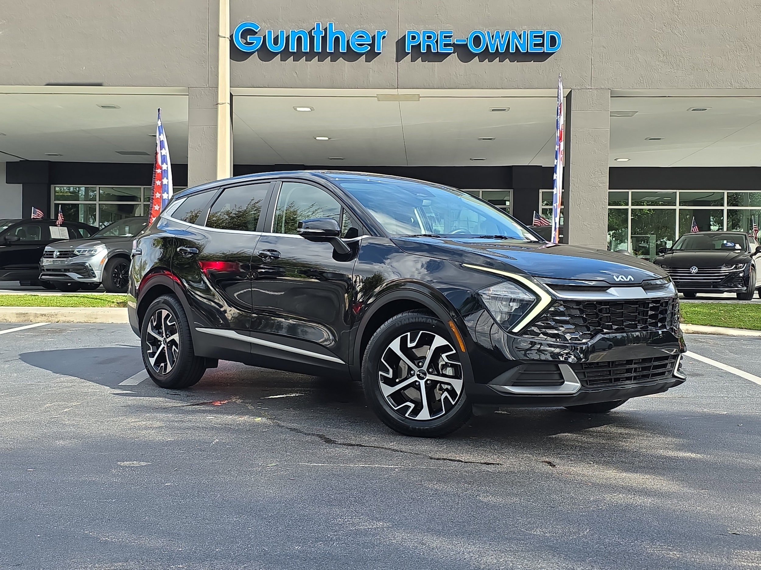 2023 Kia Sportage EX's photo