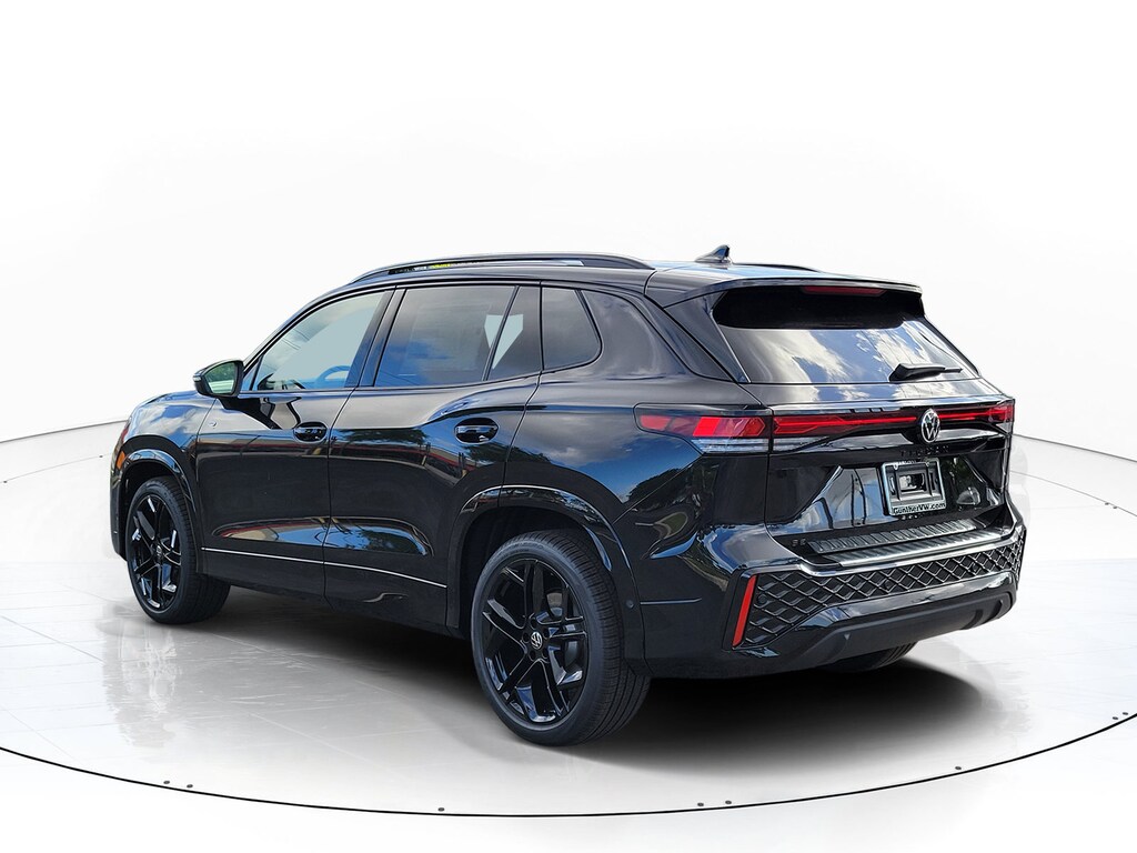 New 2026 Volkswagen Tiguan SE R-Line Black SUV
