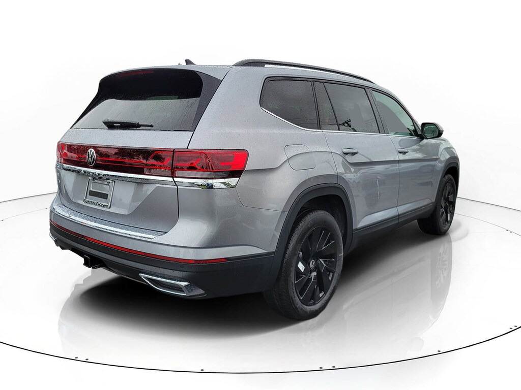 New 2026 Volkswagen Atlas SE w/Technology SUV