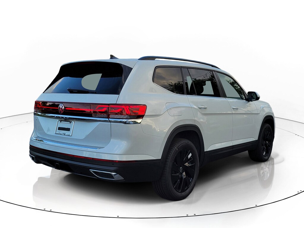 New 2026 Volkswagen Atlas SE w/Technology SUV