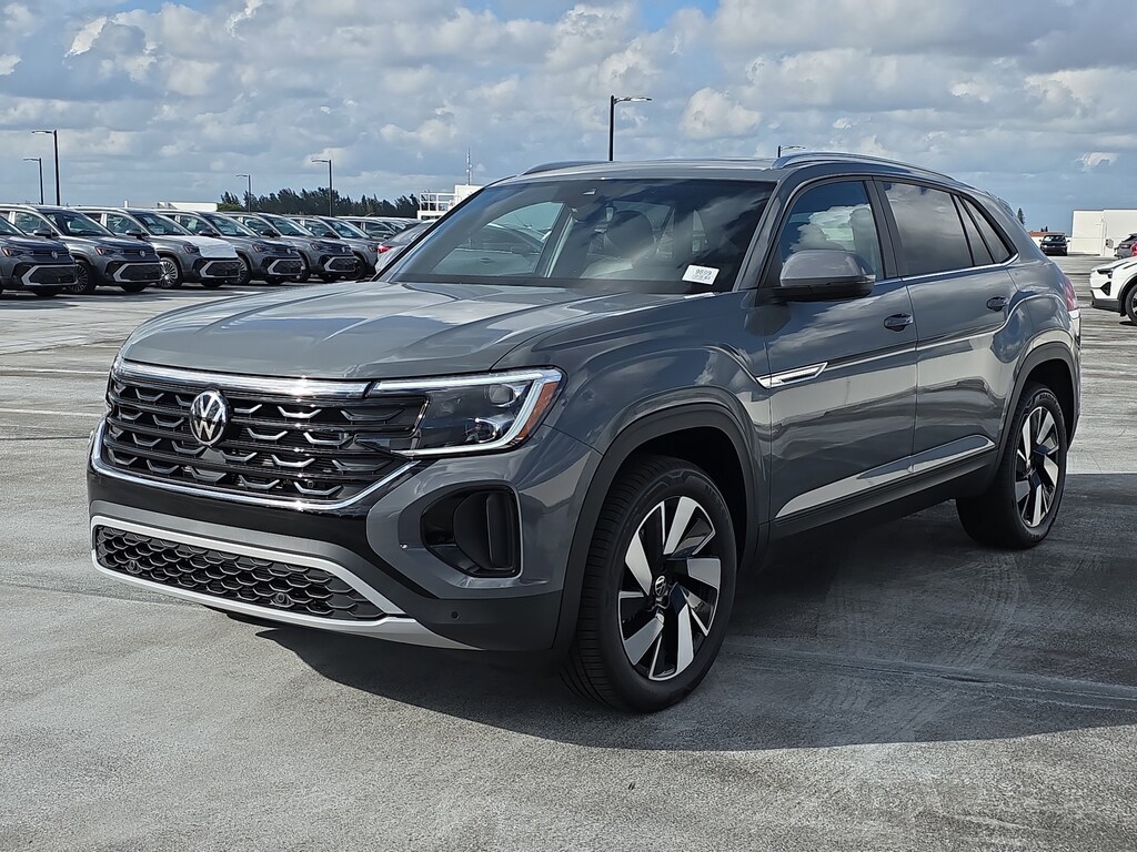 New 2026 Volkswagen Atlas Cross Sport 2.0T SE w/Technology SUV