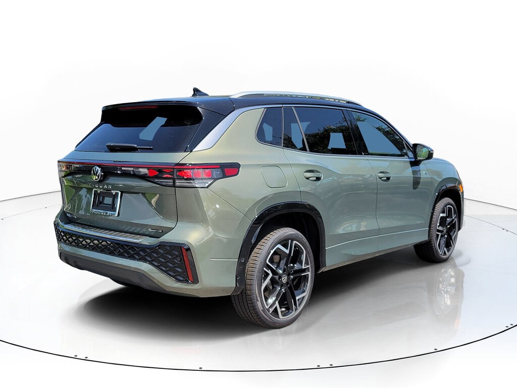 New 2026 Volkswagen Tiguan SEL R-Line Turbo SUV