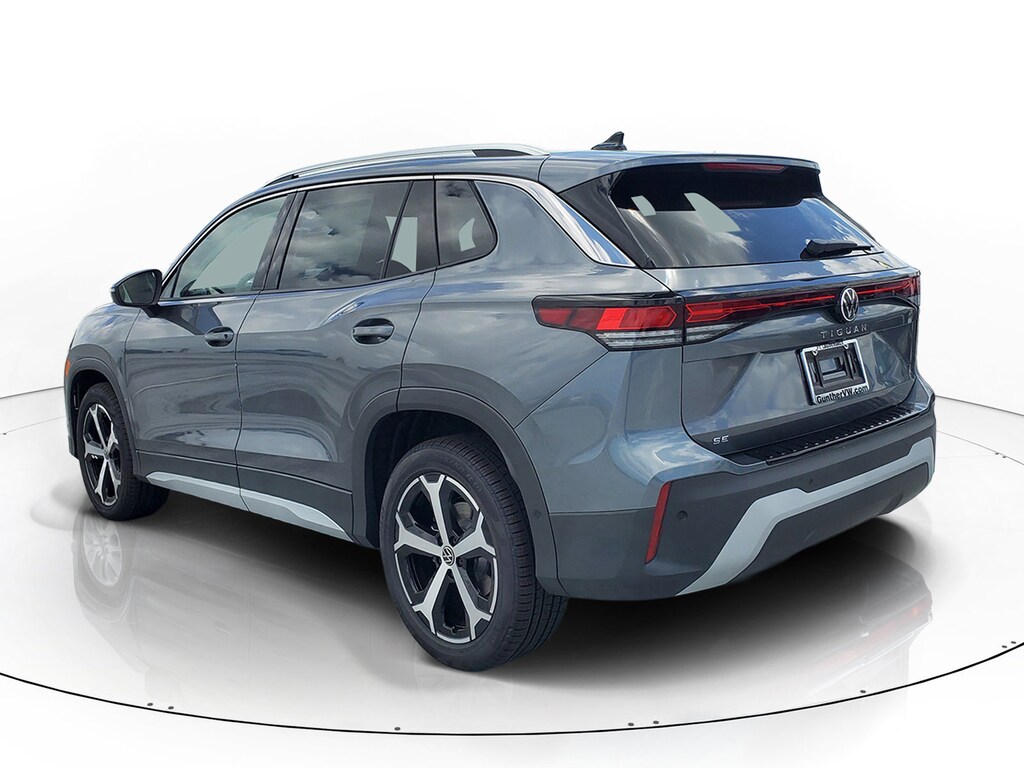 New 2026 Volkswagen Tiguan 2.0T SE SUV