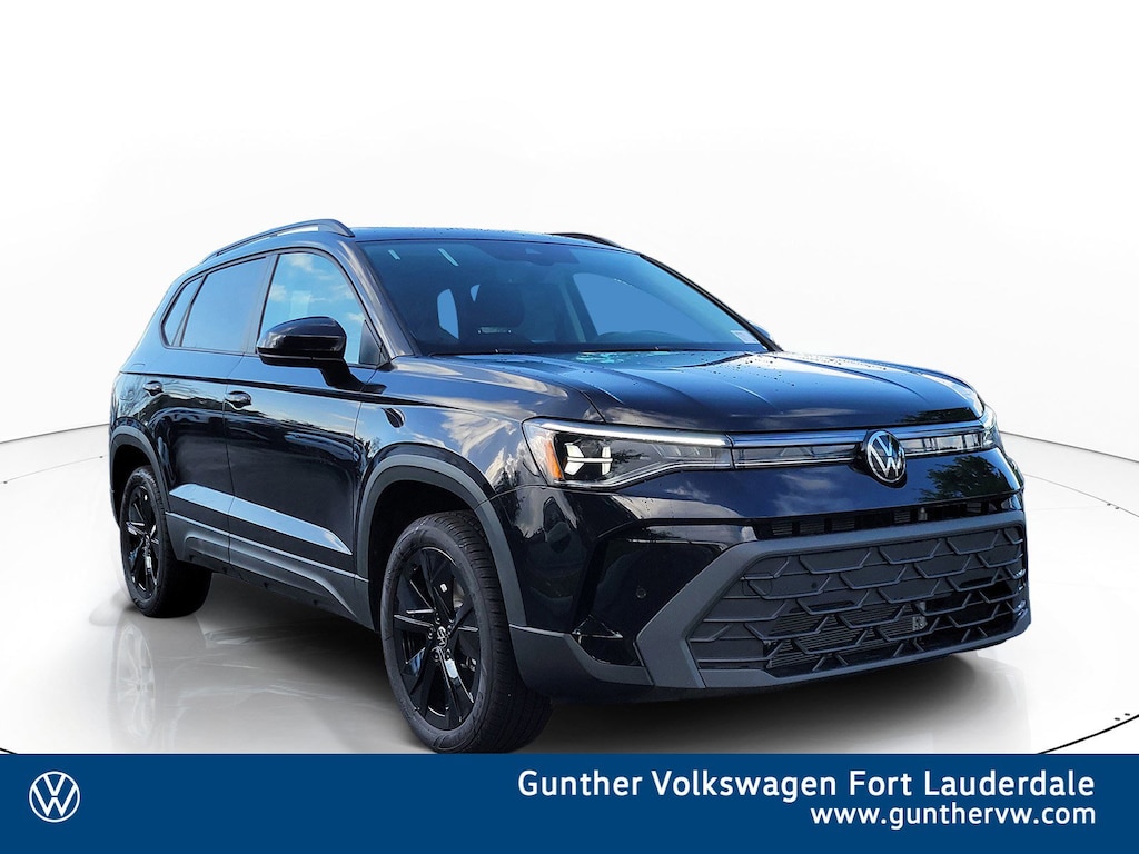 New 2026 Volkswagen Taos 1.5T SE Black SUV