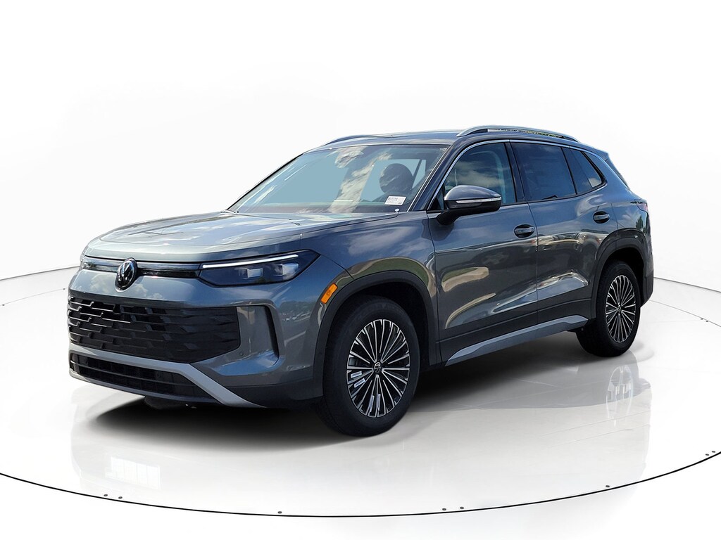 New 2026 Volkswagen Tiguan S SUV