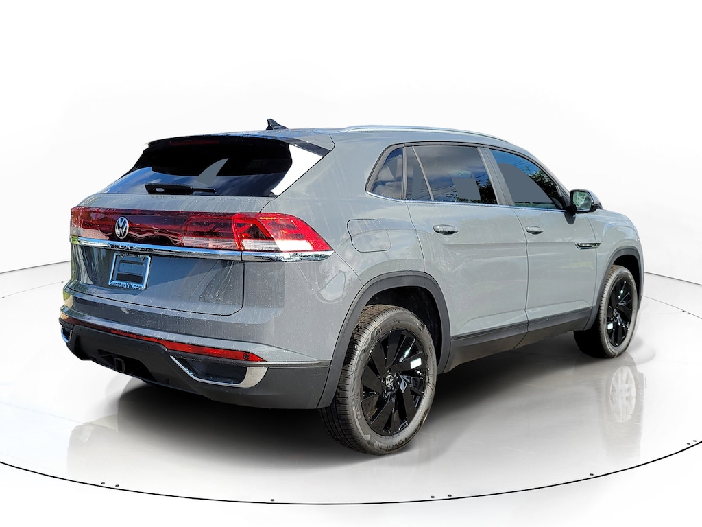 New 2026 Volkswagen Atlas Cross Sport SE w/Technology SUV