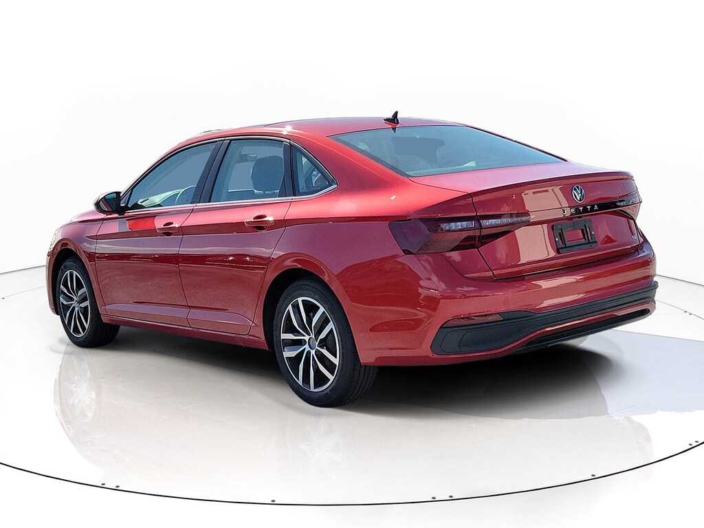 New 2026 Volkswagen Jetta 1.5T SE Sedan