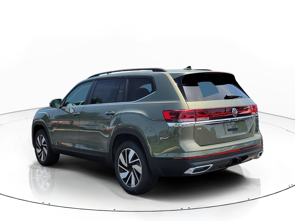 New 2026 Volkswagen Atlas SE w/Technology SUV