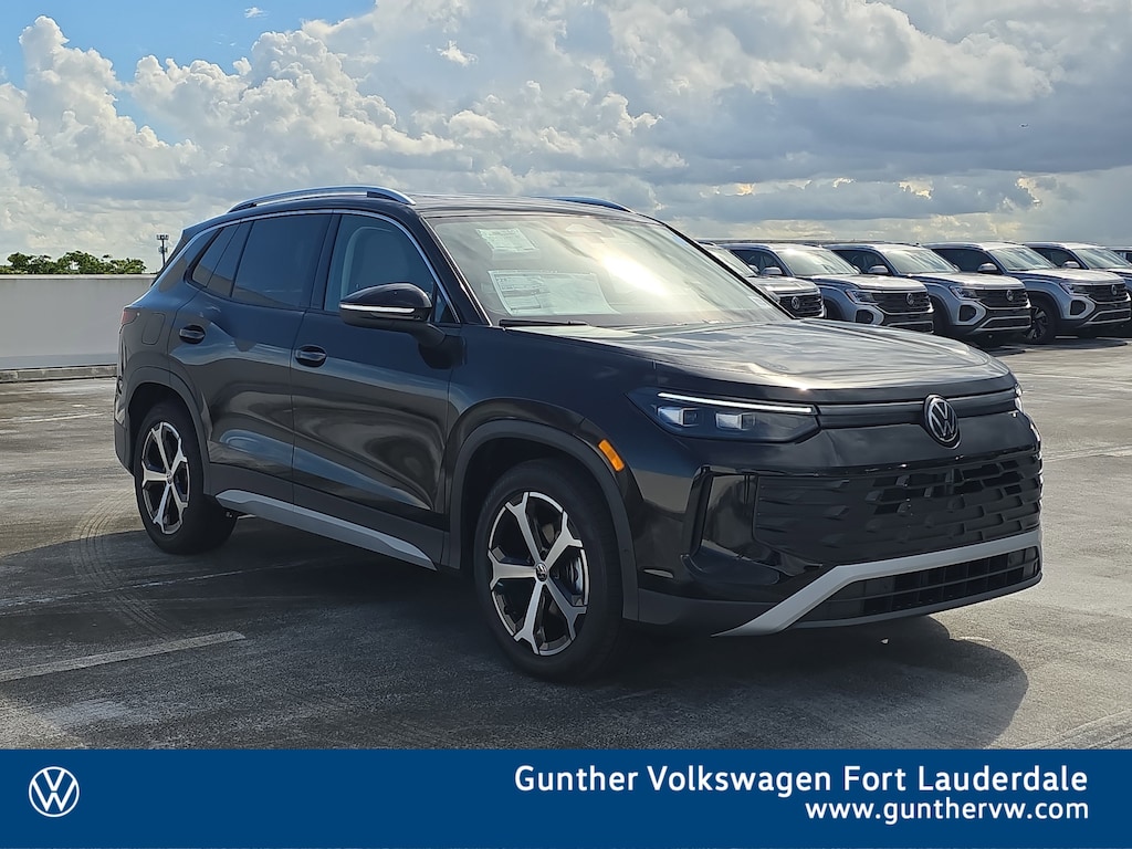 New 2025 Volkswagen Tiguan 2.0T SE SUV