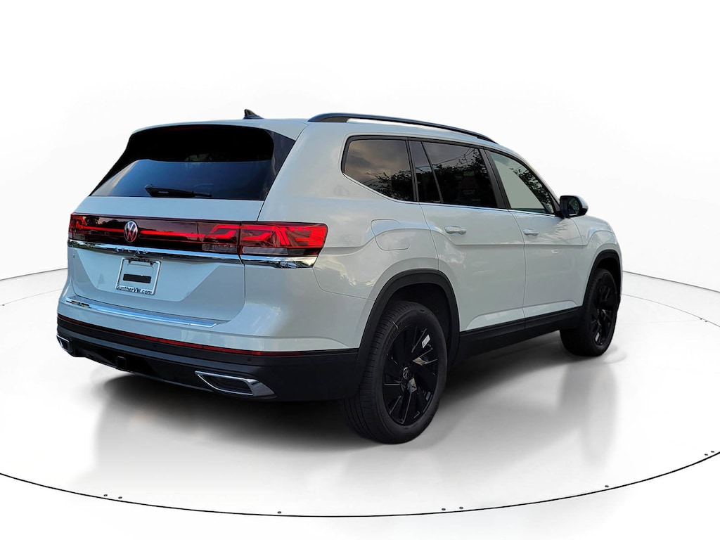 New 2026 Volkswagen Atlas SE w/Technology SUV