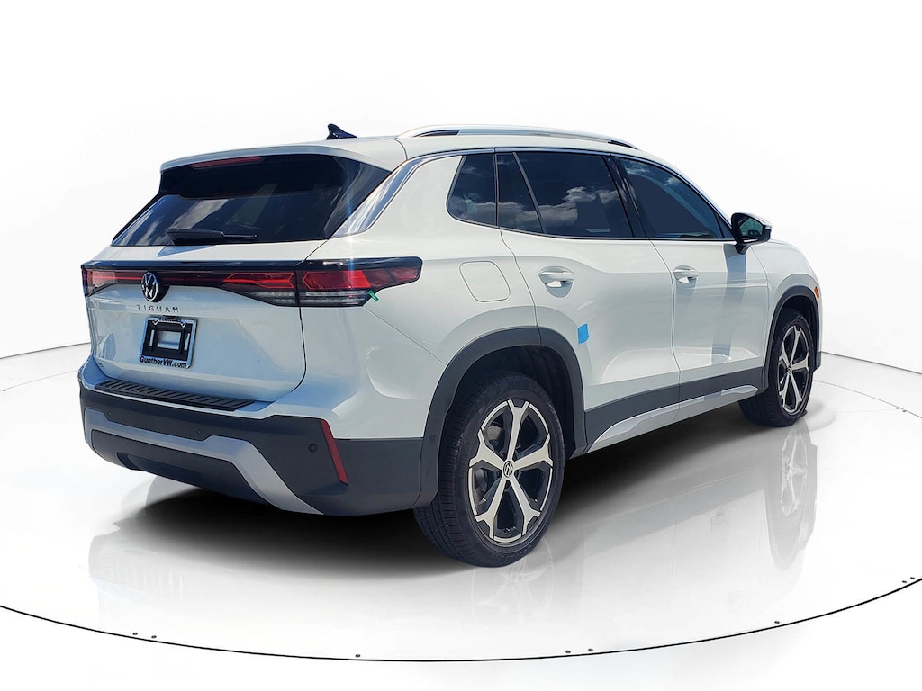 New 2026 Volkswagen Tiguan 2.0T SE SUV