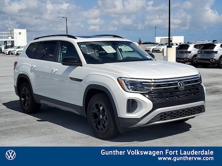 2024 Volkswagen Atlas 2.0T Peak Edition SEL SUV