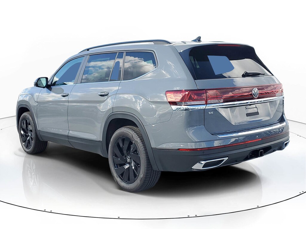 New 2026 Volkswagen Atlas SE w/Technology SUV