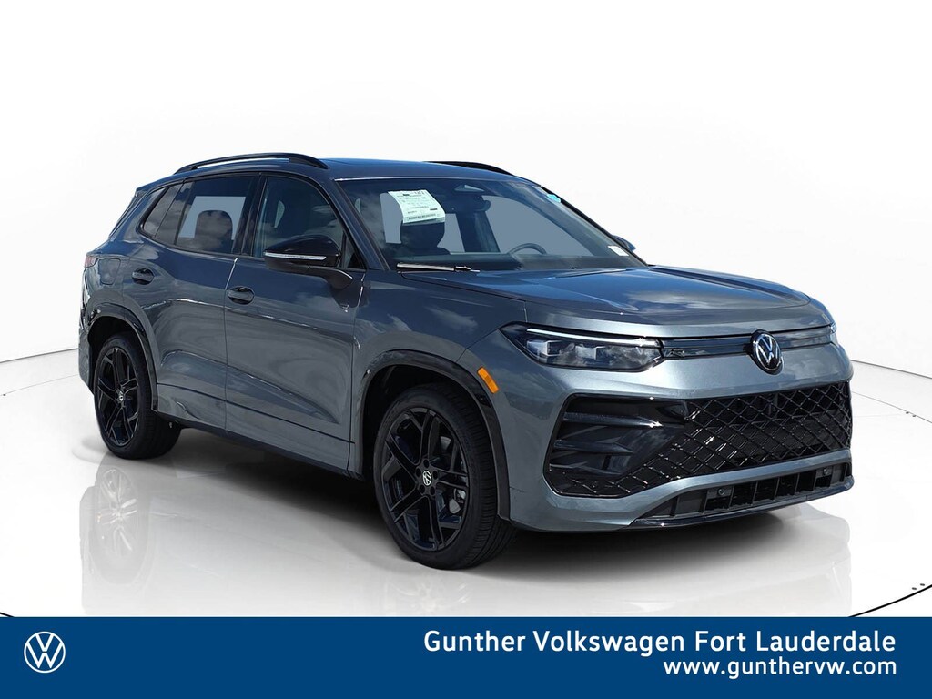 New 2026 Volkswagen Tiguan 2.0T SE R-Line Black SUV