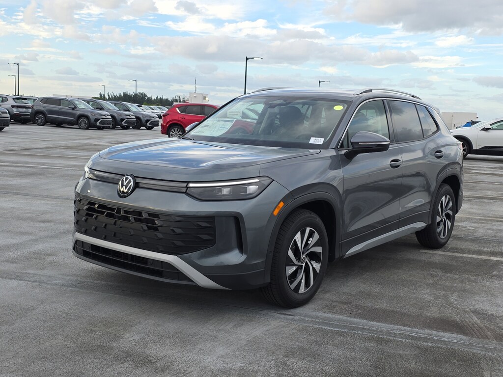 New 2026 Volkswagen Tiguan 2.0T S SUV