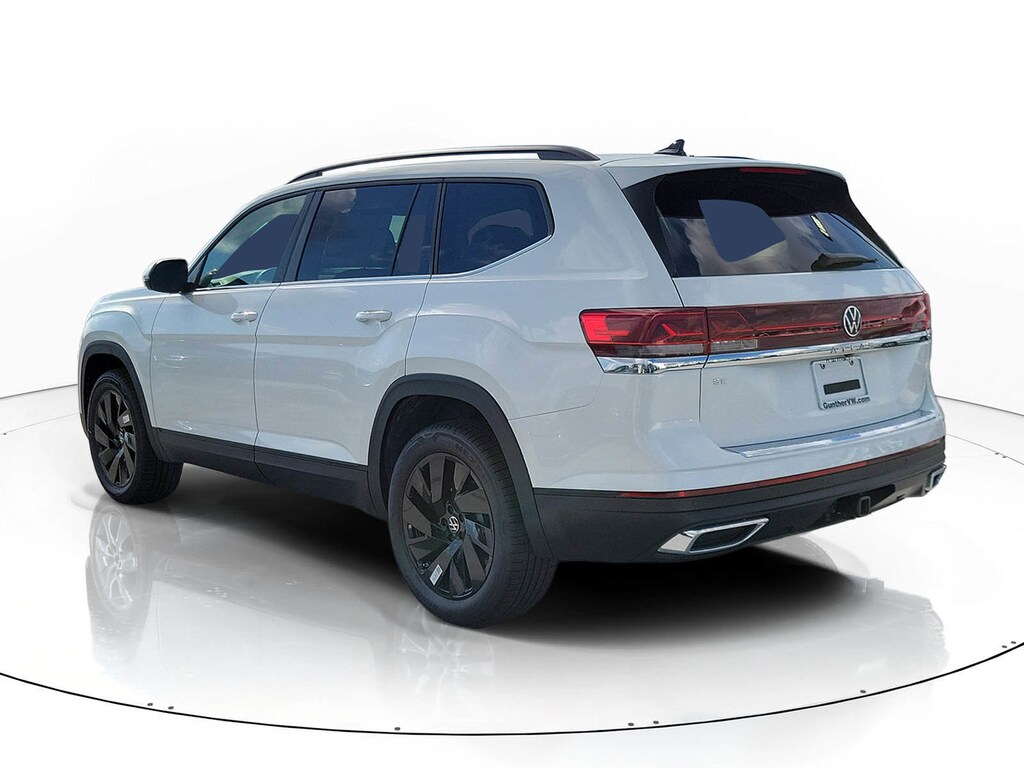 New 2026 Volkswagen Atlas SE w/Technology SUV