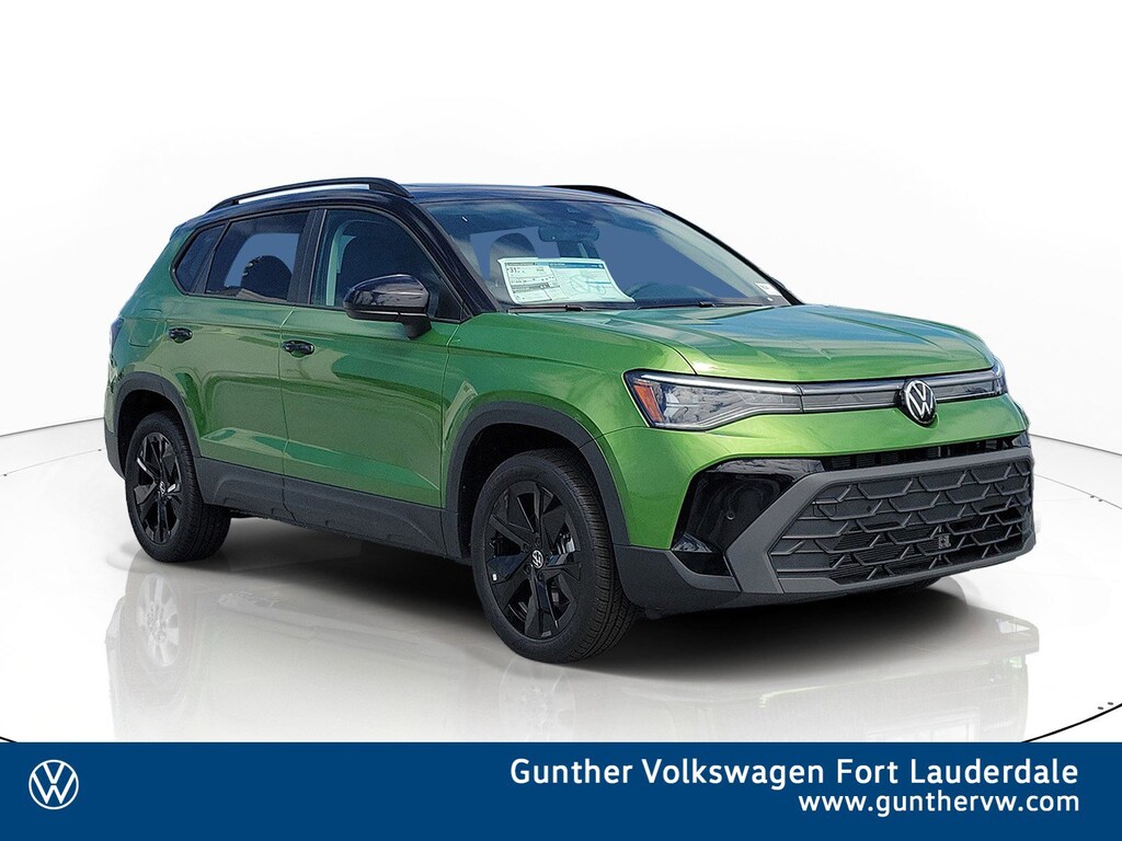 New 2026 Volkswagen Taos 1.5T SE Black SUV