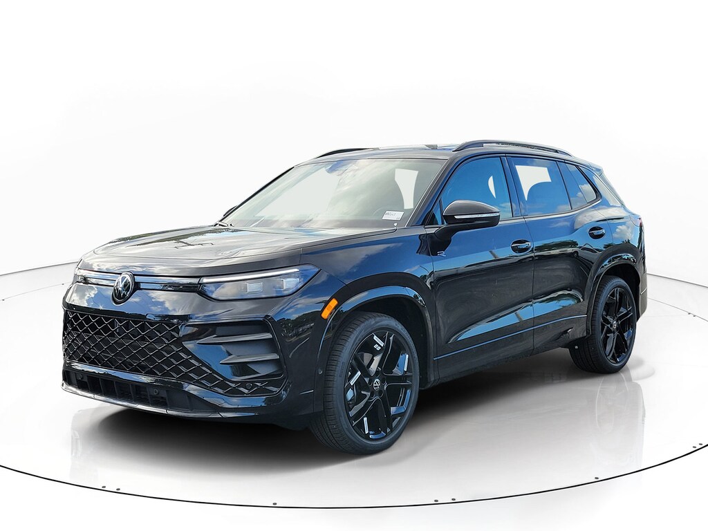 New 2026 Volkswagen Tiguan SE R-Line Black SUV