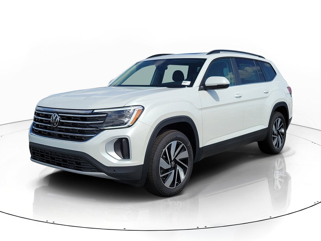 New 2026 Volkswagen Atlas SE w/Technology SUV