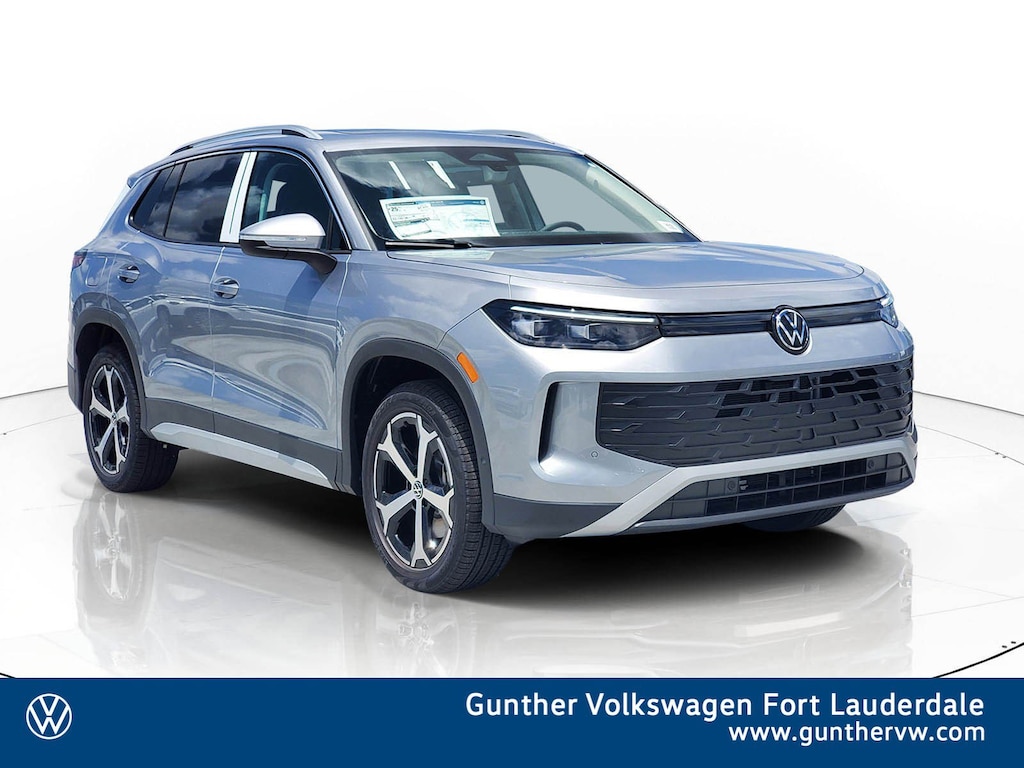 New 2026 Volkswagen Tiguan 2.0T SE SUV