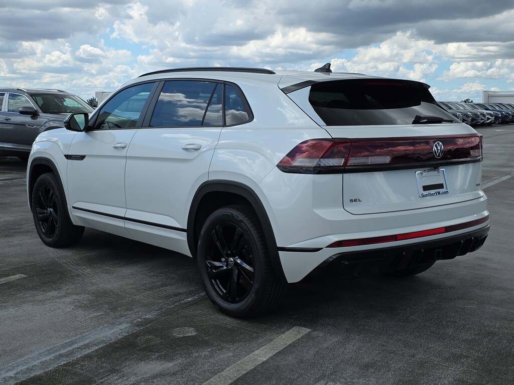 New 2026 Volkswagen Atlas Cross Sport 2.0T SEL R-Line Black SUV