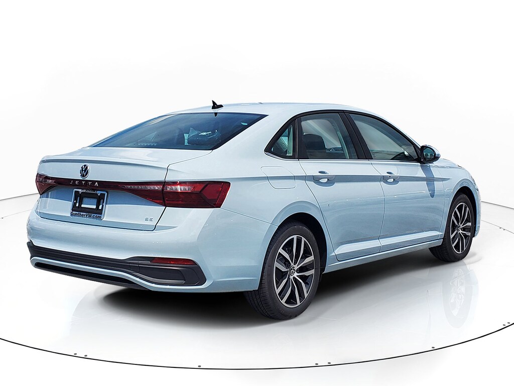 New 2026 Volkswagen Jetta 1.5T SE Sedan