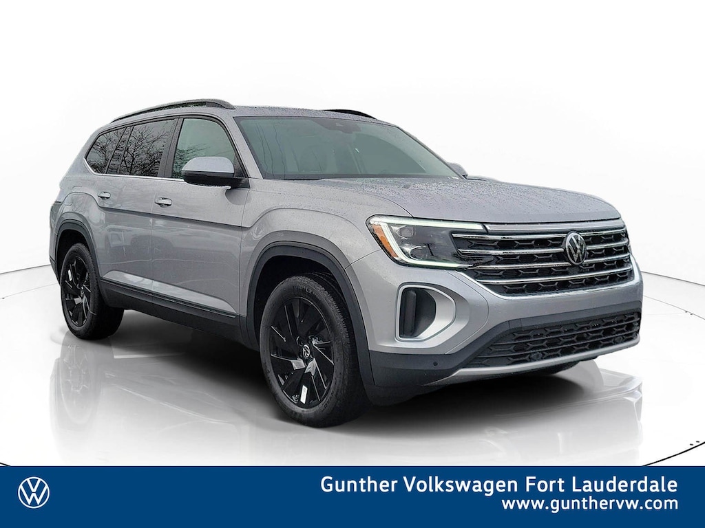 New 2026 Volkswagen Atlas SE w/Technology SUV