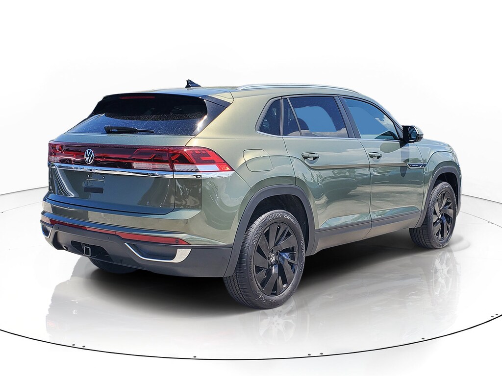 New 2026 Volkswagen Atlas Cross Sport SE w/Technology SUV