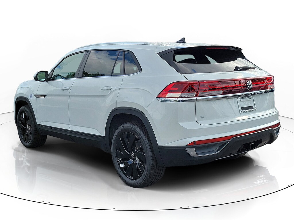 New 2026 Volkswagen Atlas Cross Sport 2.0T SE w/Technology SUV