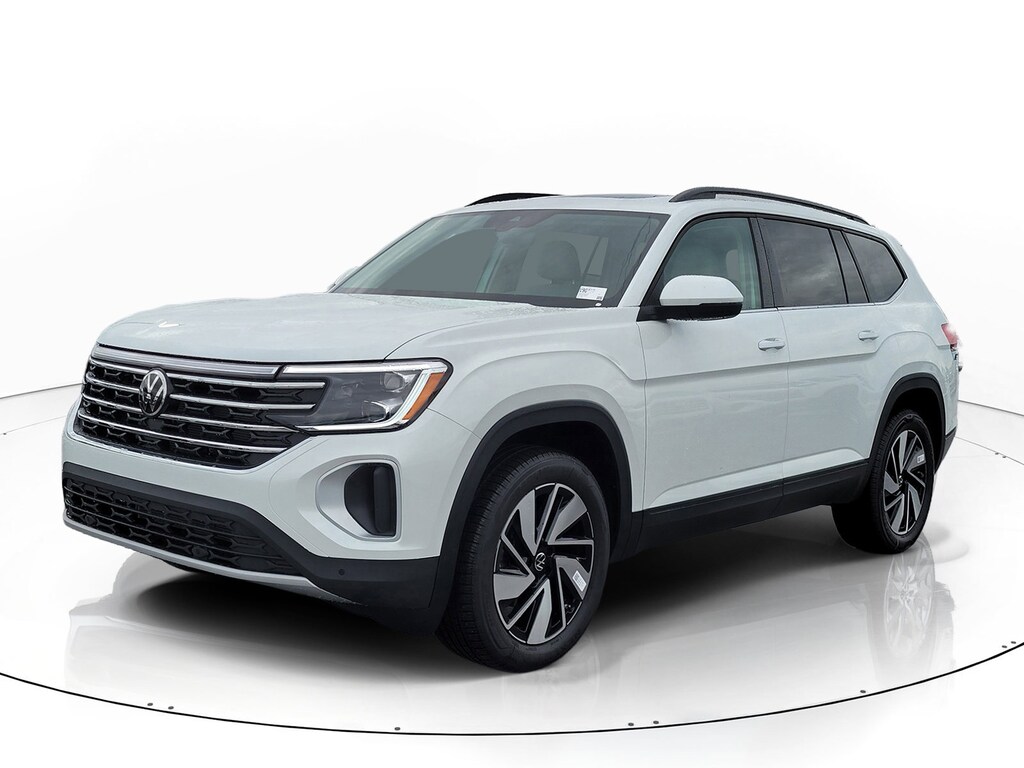 New 2026 Volkswagen Atlas SE w/Technology SUV