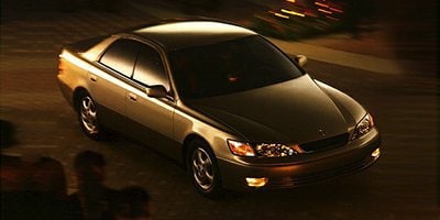 1998 Lexus ES 300's photo