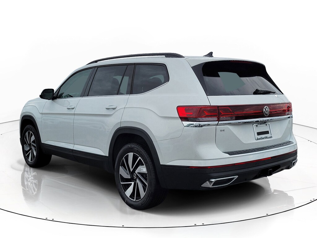 New 2026 Volkswagen Atlas SE w/Technology SUV