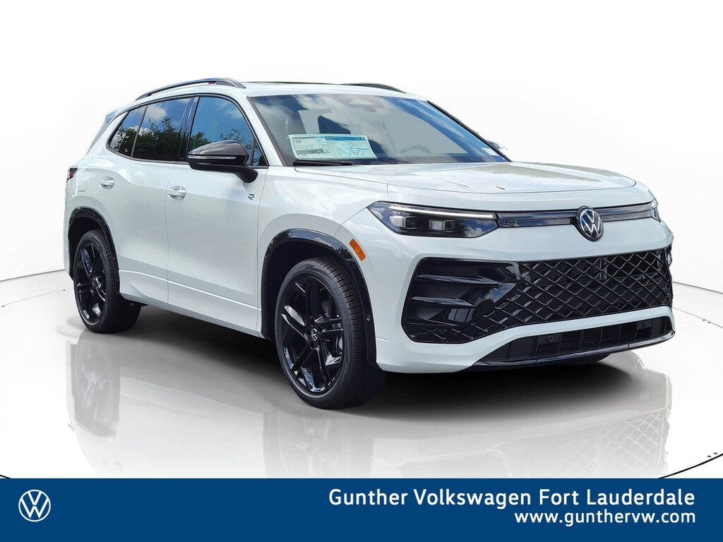 New 2026 Volkswagen Tiguan 2.0T SE R-Line Black SUV